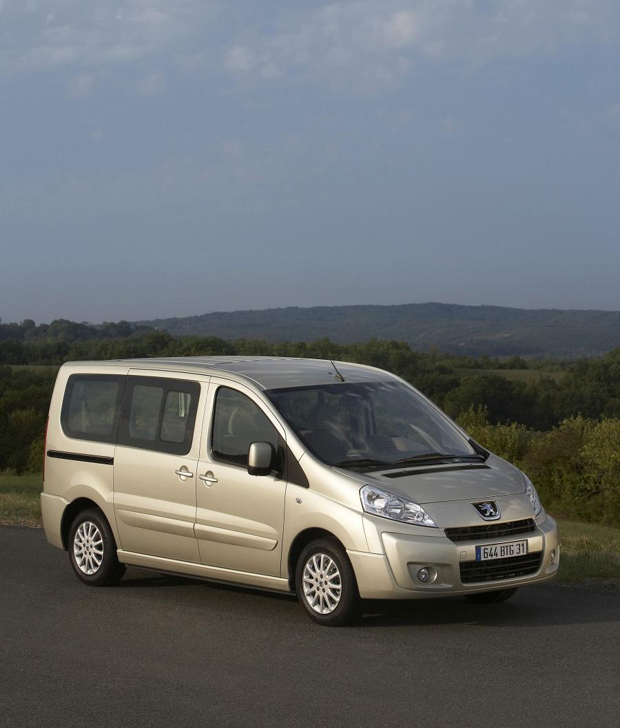  Peugeot Expert Tepee 2008 года  (фото 12 из 13)